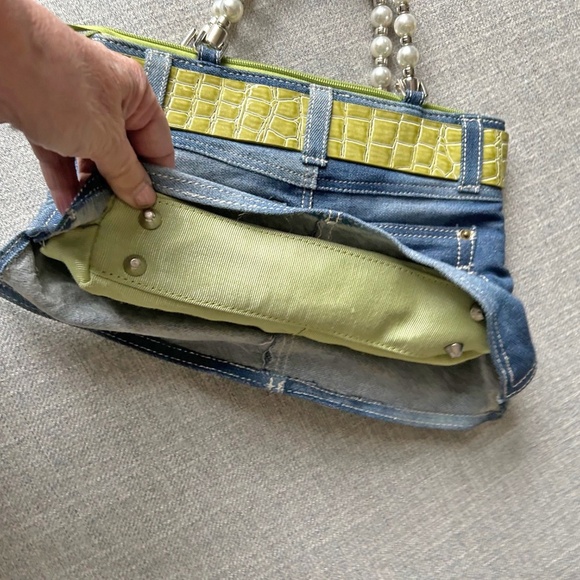 Fun Cute Denim purse with green belt and pearl handle - Picture 6 of 9
